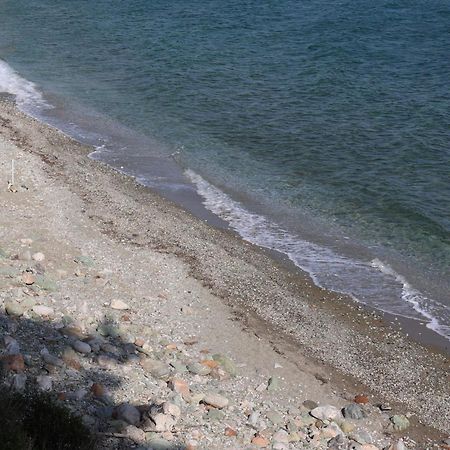 Δωμάτια Κόκκινος Πύργος Plomari Exteriér fotografie