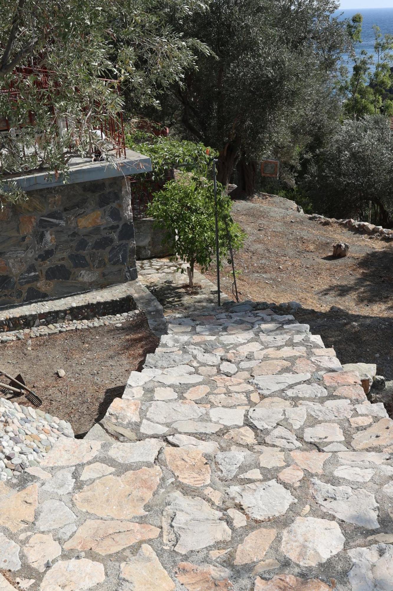 Δωμάτια Κόκκινος Πύργος Plomari Exteriér fotografie