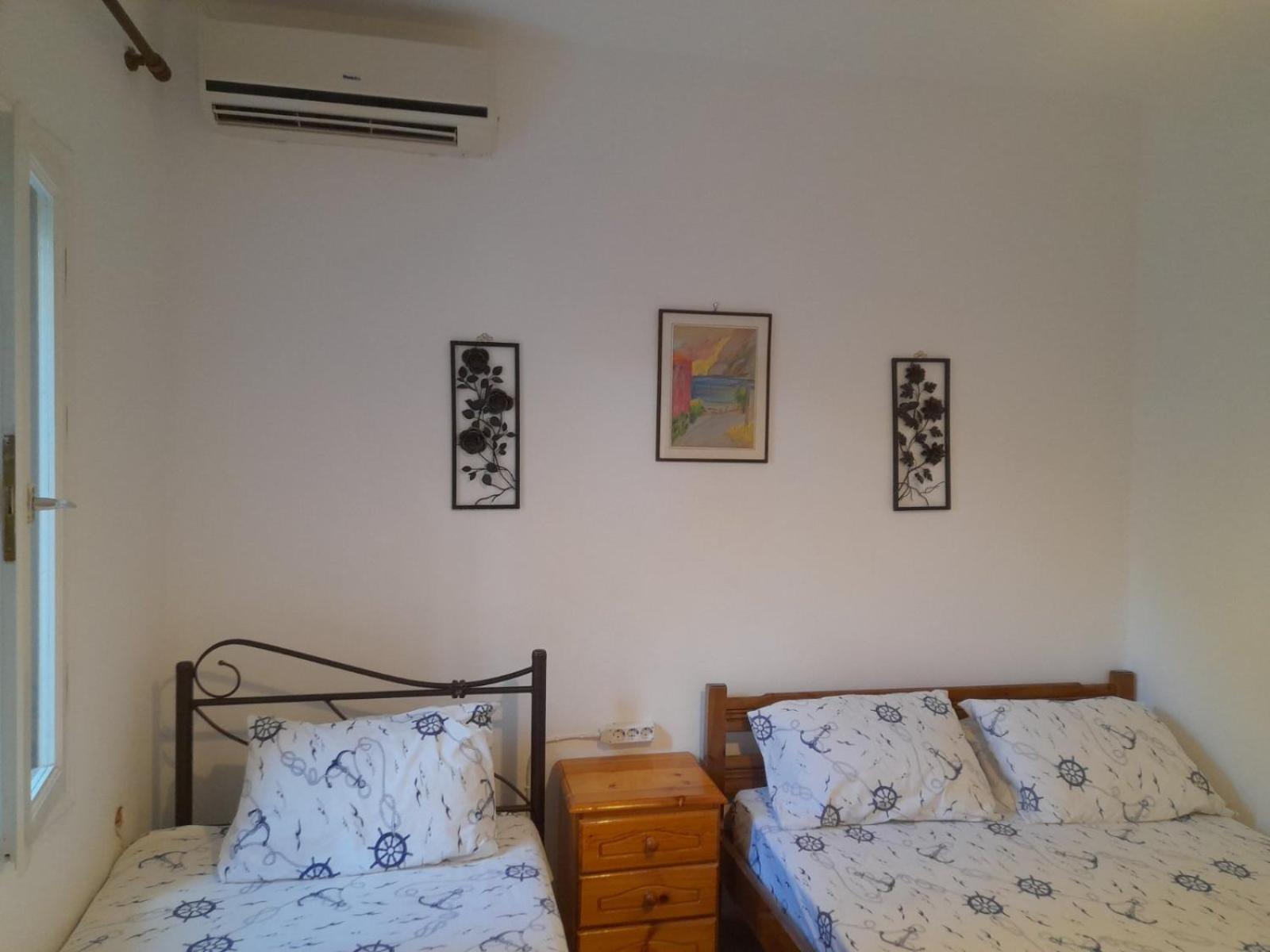 Δωμάτια Κόκκινος Πύργος Plomari Exteriér fotografie