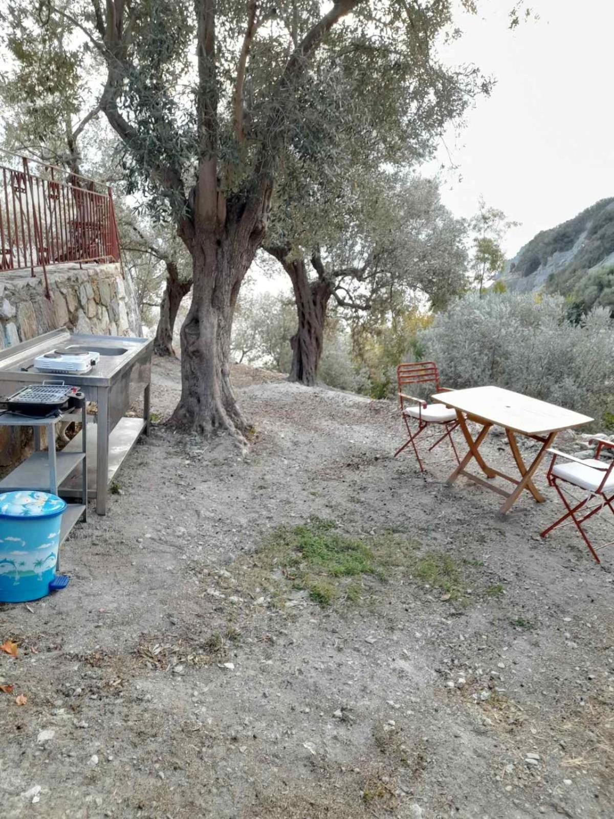 Δωμάτια Κόκκινος Πύργος Plomari Exteriér fotografie